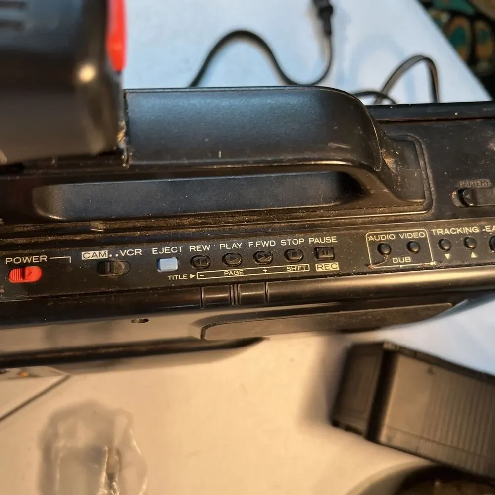 Vintage Sears VHS Camcorder with case and accessories. NO BATTERY